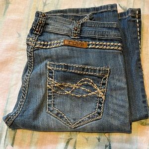 Cowgirl Tuff Jeans 28x33